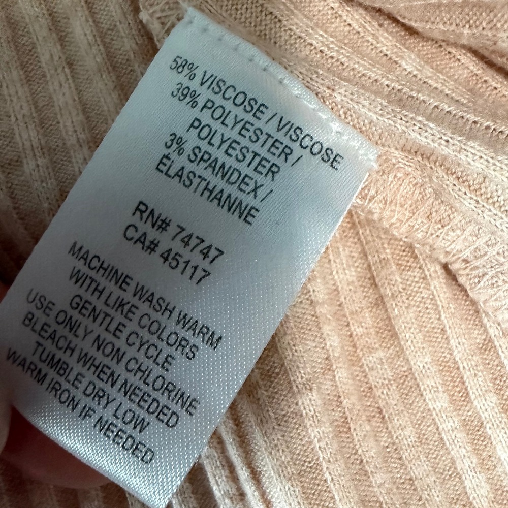 Natural Reflections Tank Top M Peach Ribbed Racerback V-Neck - Picture 4 of 4